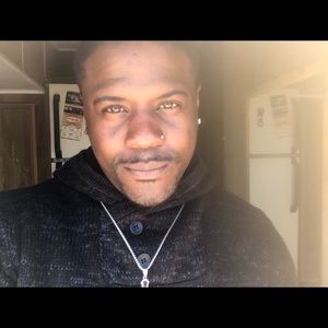 Meet your Posher, Cedric